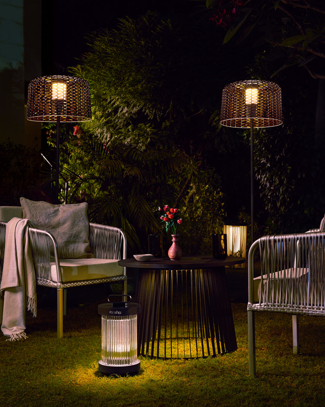 Solis Solar Table